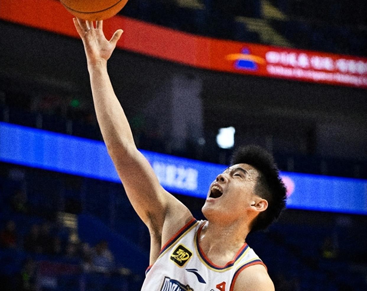 俱乐部杯-米奇26+17青岛胜同曦林崴19分的简单介绍