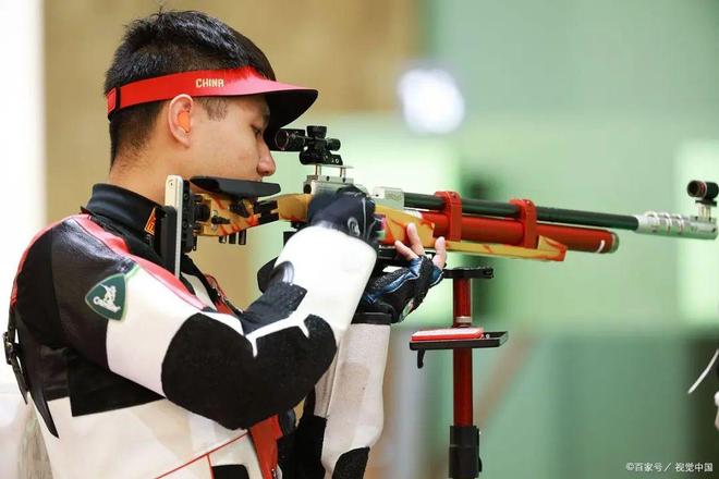 青春飞扬！中国射击选手勇夺金牌